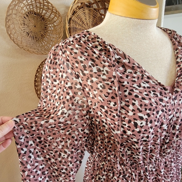 Torrid Animal Print Sheer Long Dress SZ 00 - Picture 3 of 6